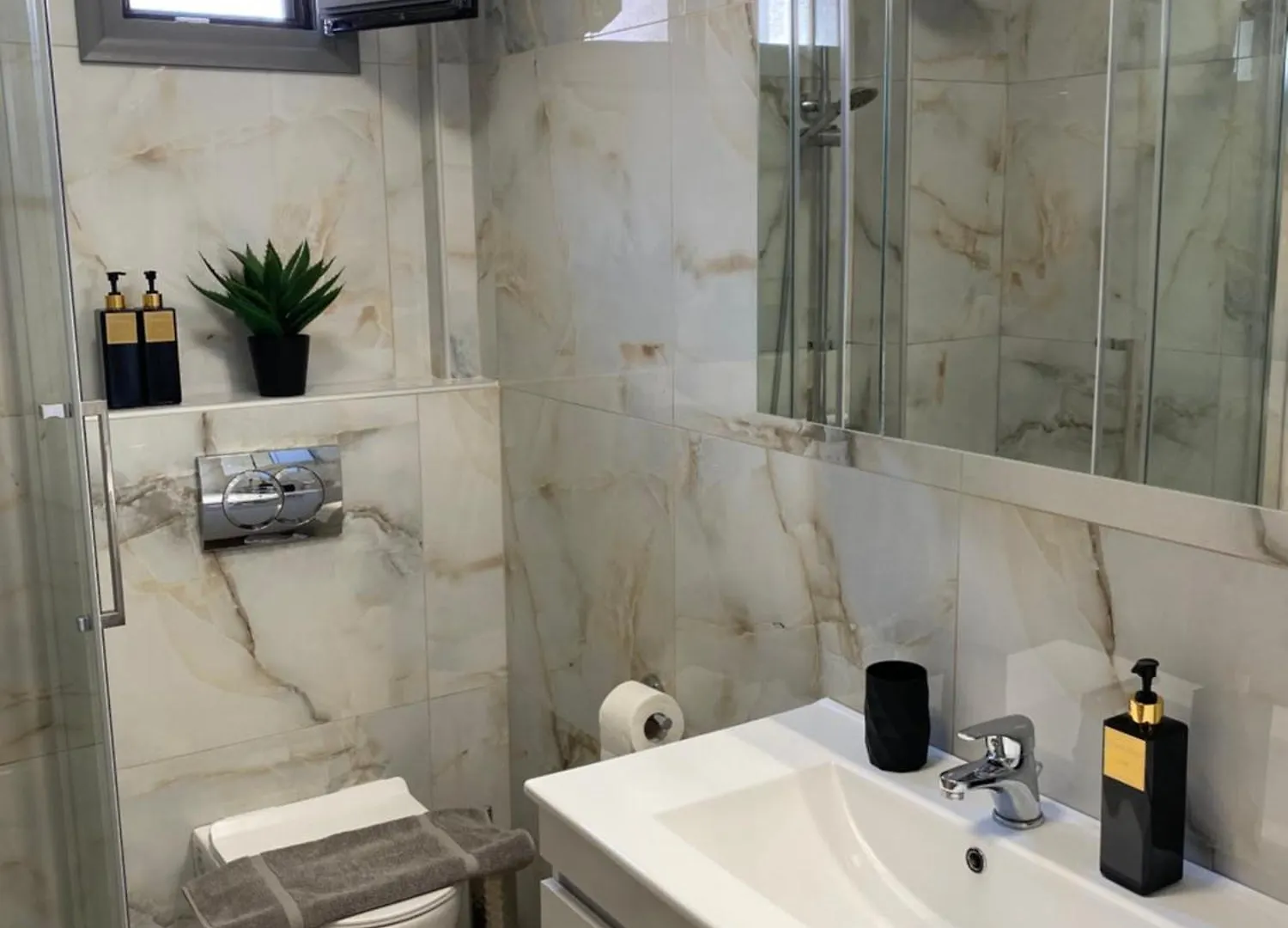 Sarra Apartment Halkidiki Kalyves Polygyrou